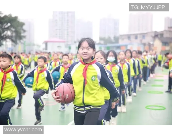 与刘娜对话探讨她的篮球生涯与成长历程的精彩瞬间