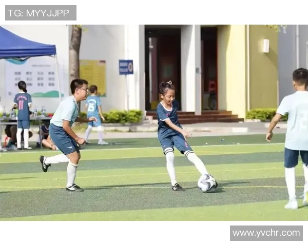 围场里的足球明星如何在绿茵场上书写传奇人生与梦想追逐