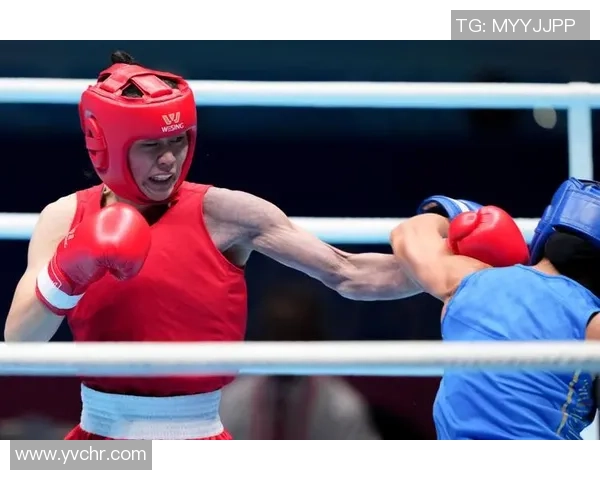 足球巨星跨界挑战拳击赛场精彩瞬间回顾与分析 足球巨星跨界挑战拳击赛场精彩瞬间回顾与分析